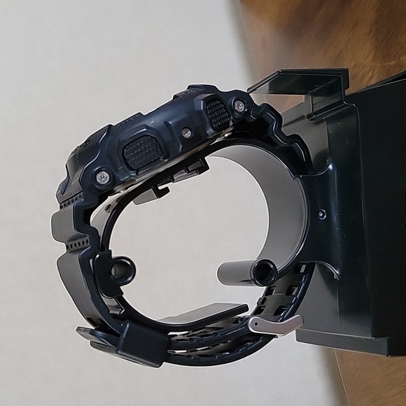 G-Shock XL Case Anti-Magnetic Analog/Digital Watch - GA-100MB-1A - Picture 4 of 7